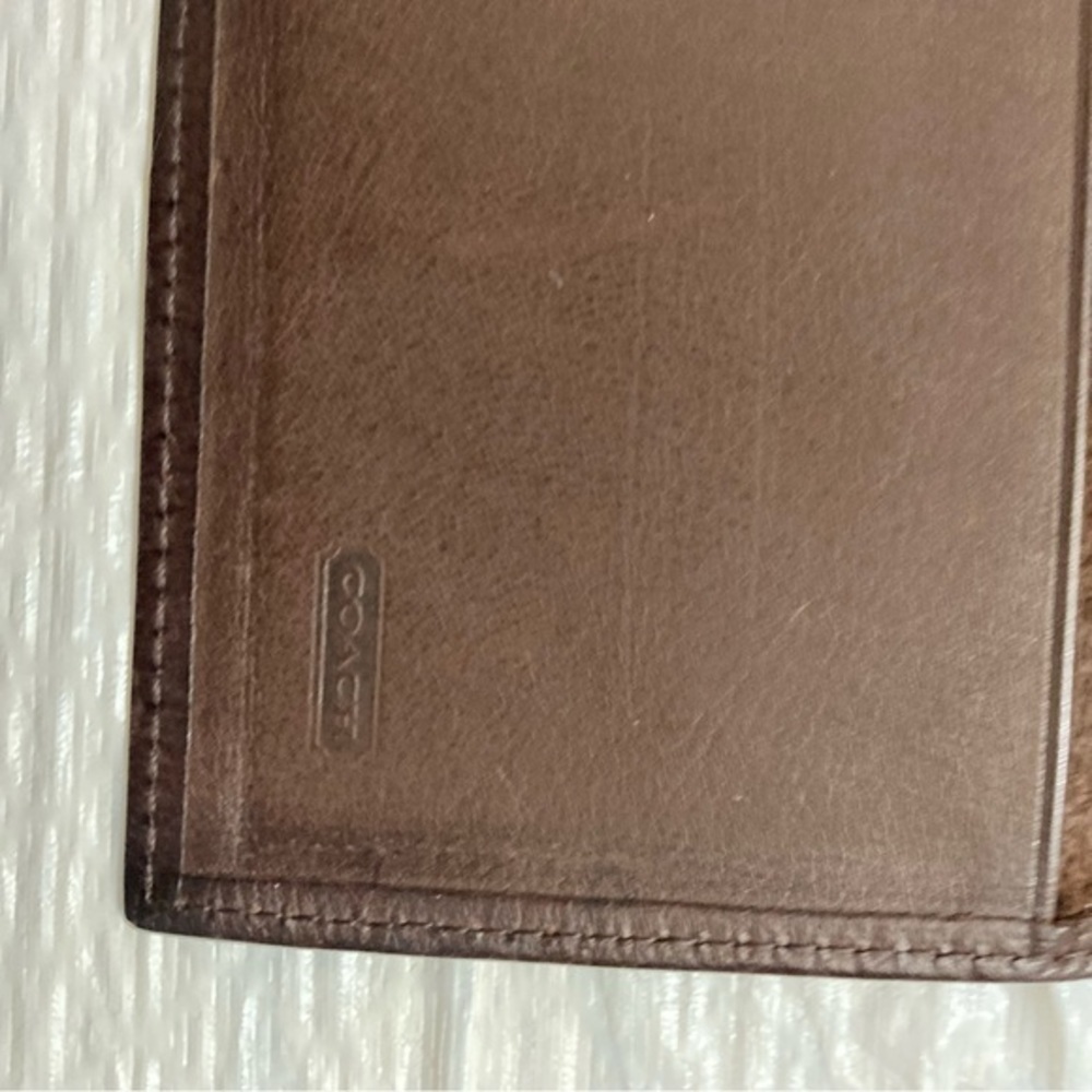 Coach vintage brown leather checkbook slipcover - Picture 5 of 11